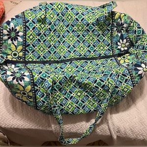 Large Vera Bradley Duffle bag, Daisy print